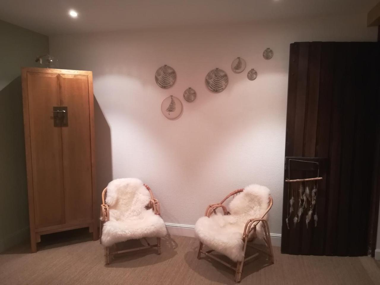 D'hotes Les Rives De La Tronne Bed & Breakfast Mer